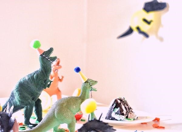 With our services With our services, you can bring your child’s dream party theme to life.